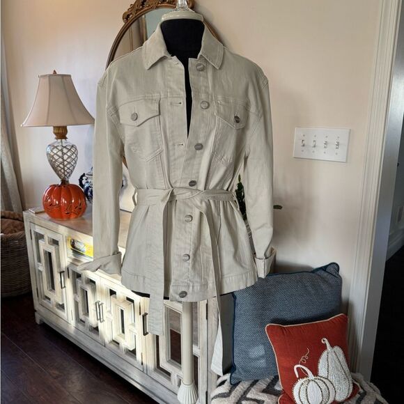 Sanctuary Jackets & Blazers - Sanctuary denim Beige Utility Jacket with Belt